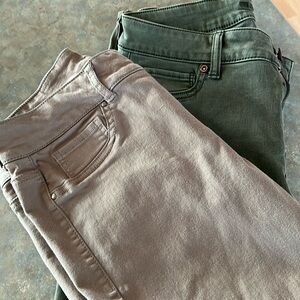 Maurice’s jeans (Olive and tan) Medium/Regular